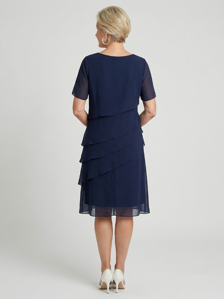 Orson | Robe longueur genou aux lignes douces