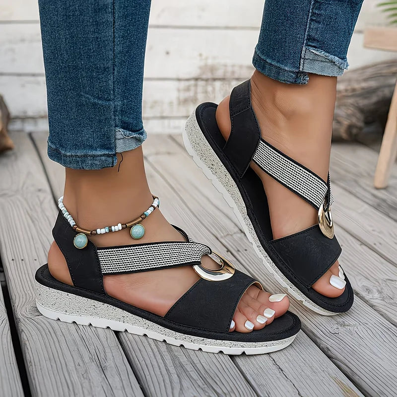 Skylar | Sandales Plates avec Boucle Métallique