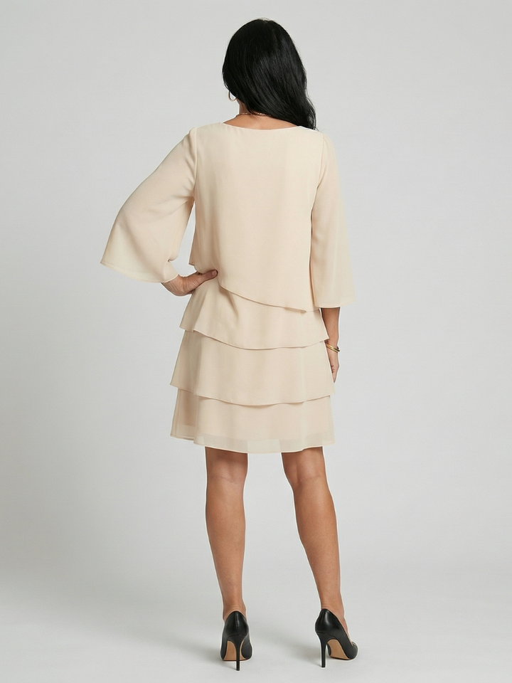 Della | Robe longueur genou à manches évasées