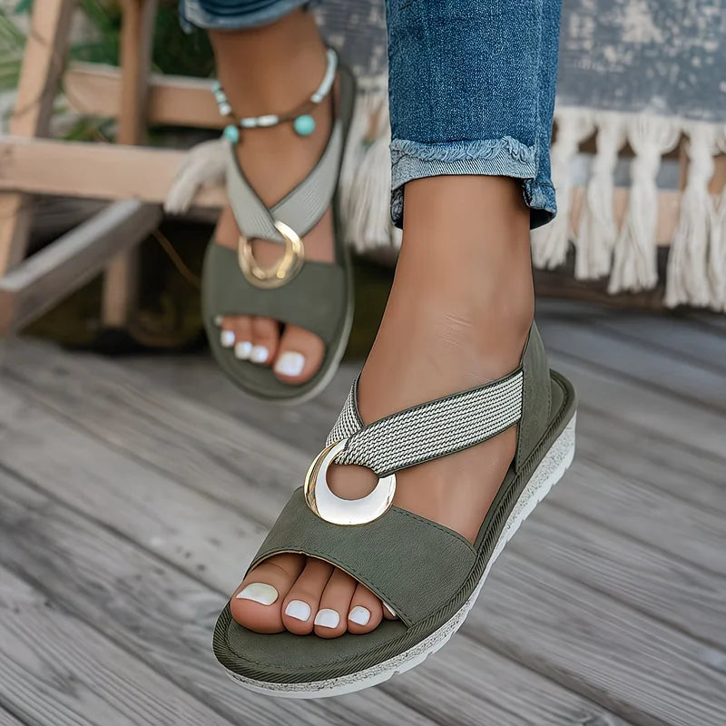 Skylar | Sandales Plates avec Boucle Métallique
